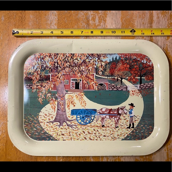 Meister Amish Theme Metal Tray from Brazil. Beautiful Vintage Art Piece for Home - Picture 13 of 15